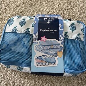 Roller Rabbit Blue and White Packing Cube Set
